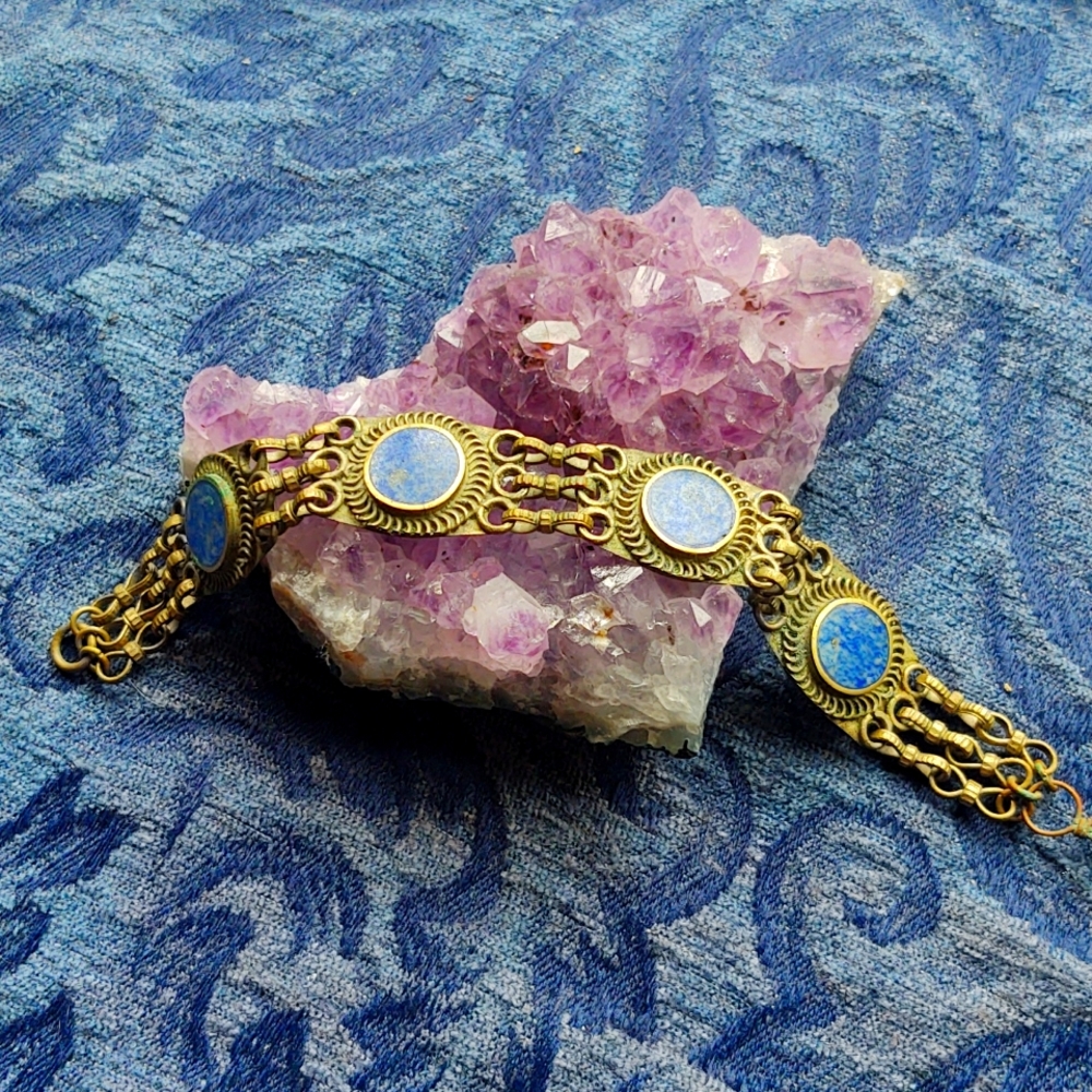 Antique silver bracelet with 4 round inlaid lapis lazuli  stones